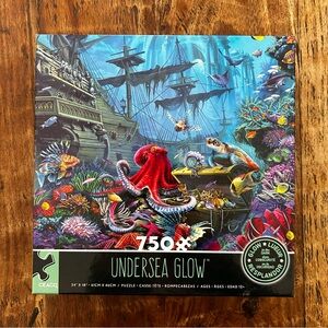Glow in the dark sea jigsaw puzzle